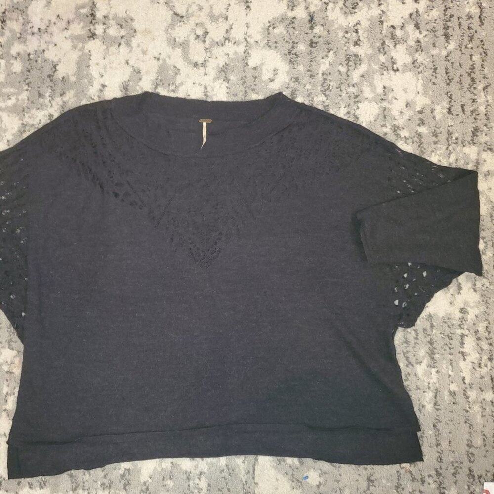 Free People Oversized Knit Black Top || EUC || Med